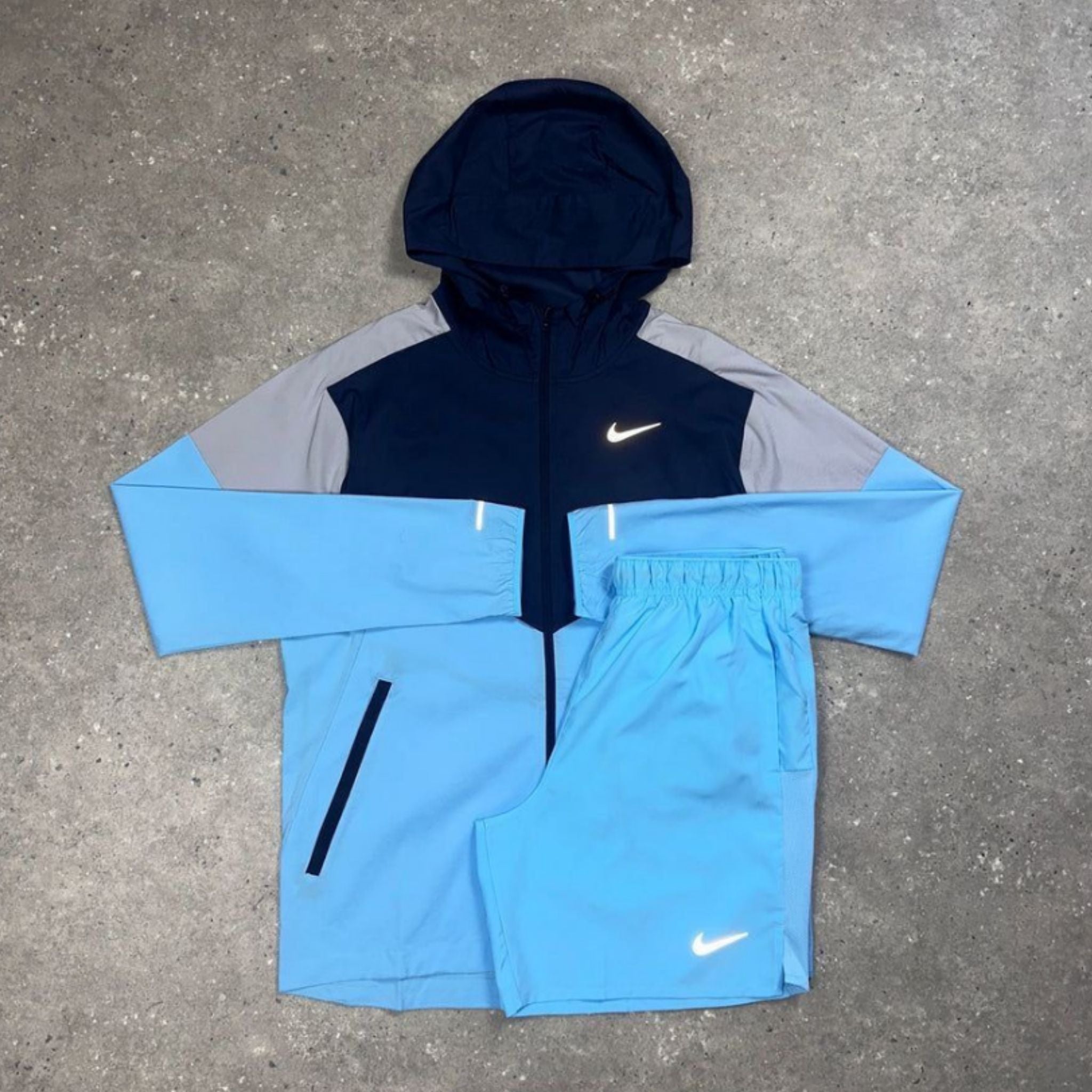 Nike Two Tone Blue Set