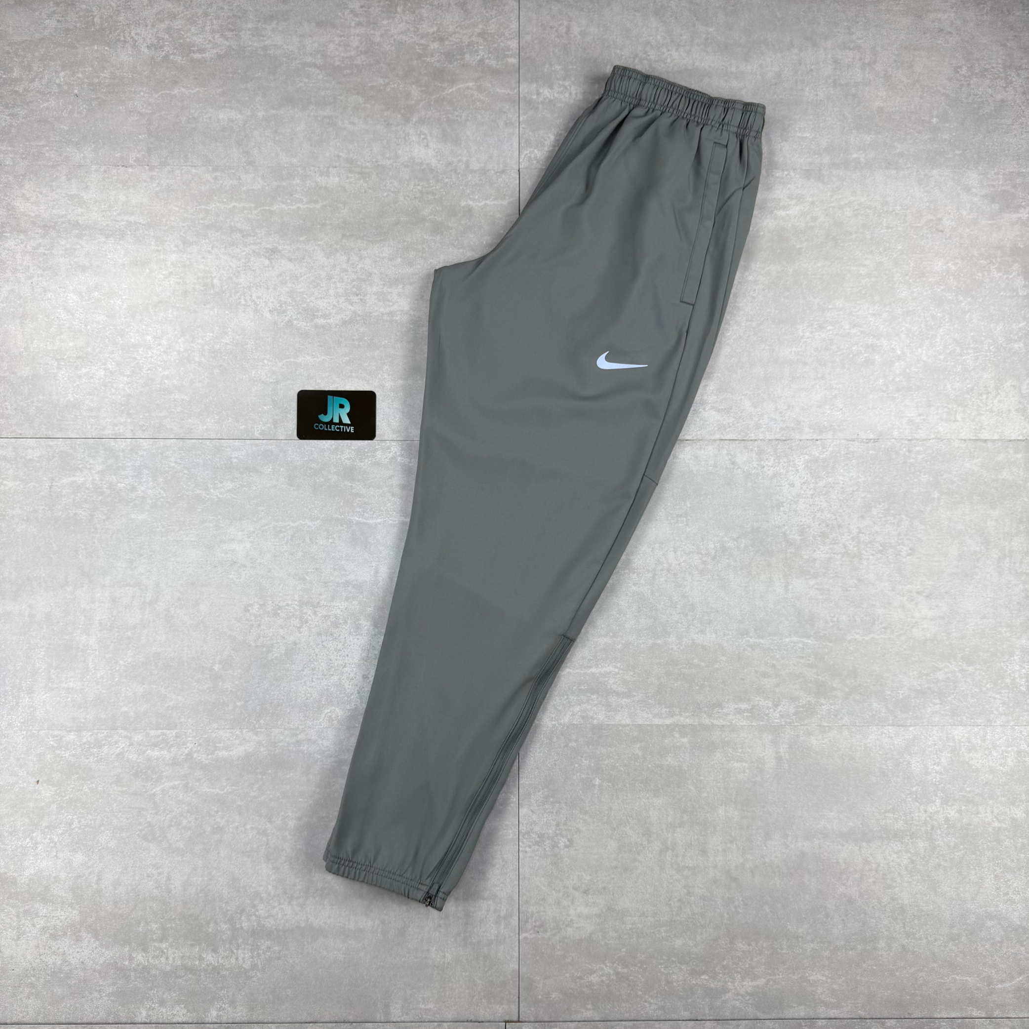 Nike Challenger Pants - Grey