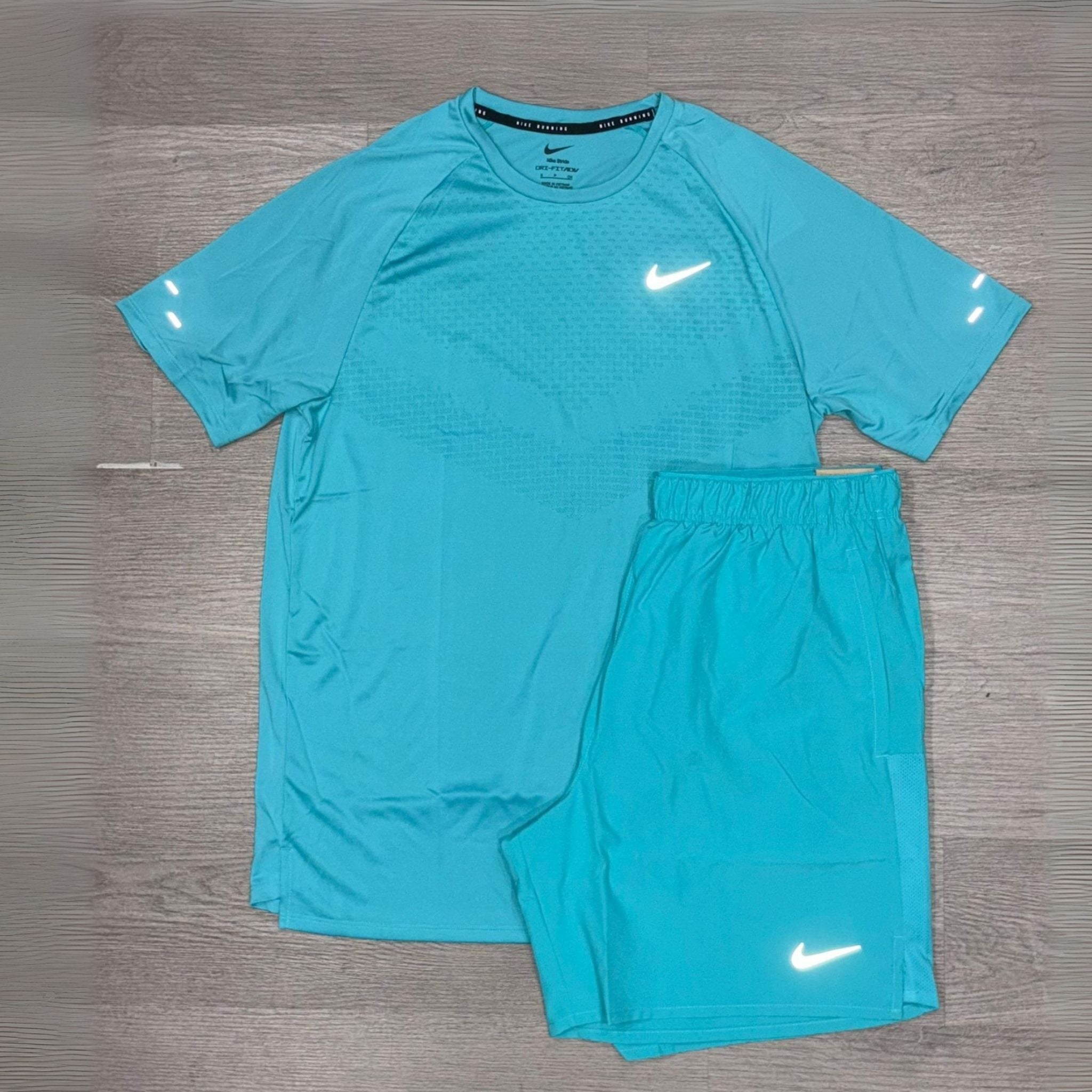 Nike Stride Dusty Cactus Shorts Set